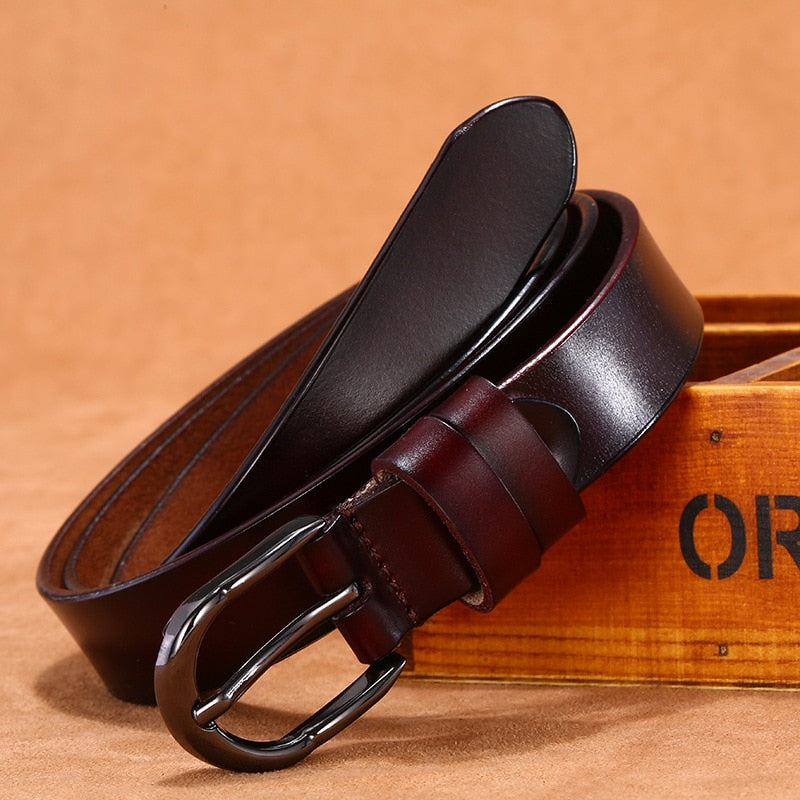 Cinto Feminino com Fivela Preta Estilo Vintage e Elegante para Look Casual ou Social