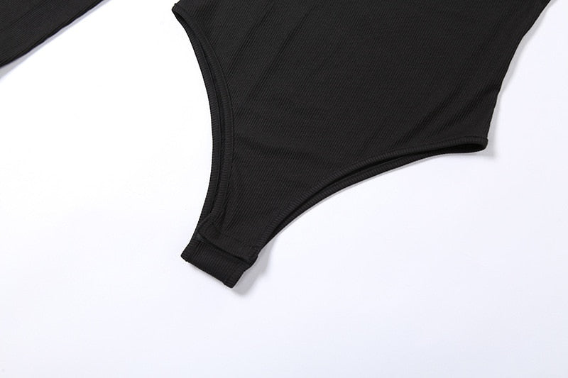 BODY PretO Assimétrica com Gola Alta e Manga Longa Estilo Elegante e Moderno