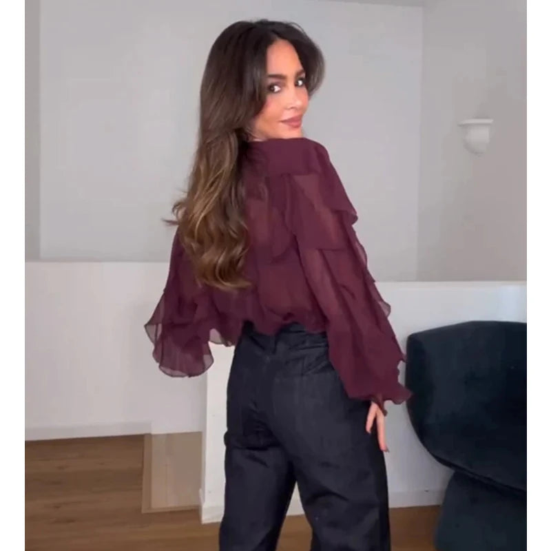 Blusa Feminina Chiffon com Babados Manga Longa Elegante, Leve e Sofisticada