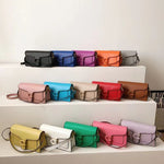 Bolsa Feminina Transversal Estilo Elegante e Casual Fecho com Fivela C Loja Ella Feme