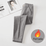 Calça de Alfaiataria Feminina Reta com Bolsos