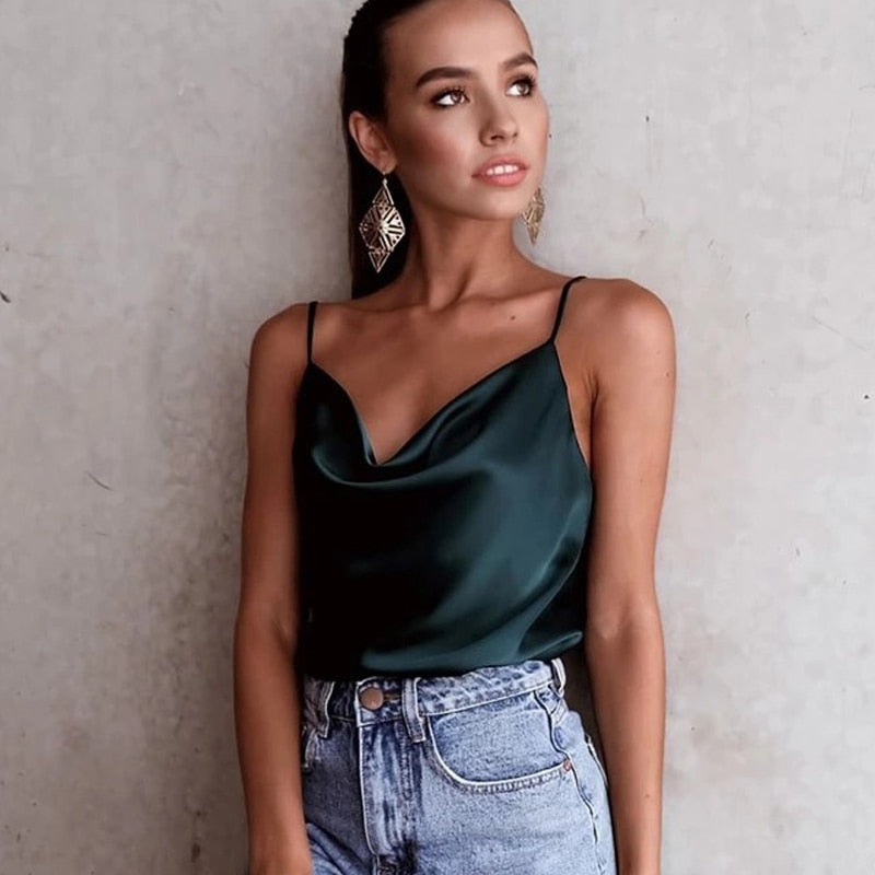 Blusa Regata de Cetim Feminina com Alças Finas Elegante e Moderna