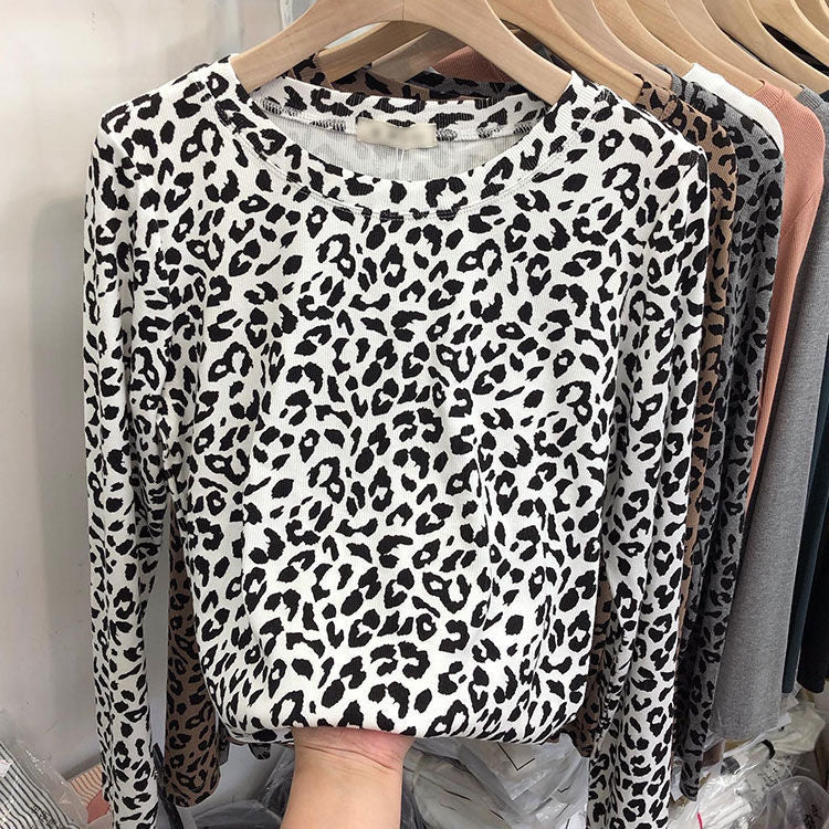 Blusa Feminina Manga Longa Estampada Animal Print Onça Tendência Casual e Estilosa